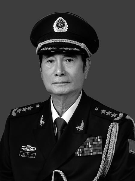 张万年军委副主席
